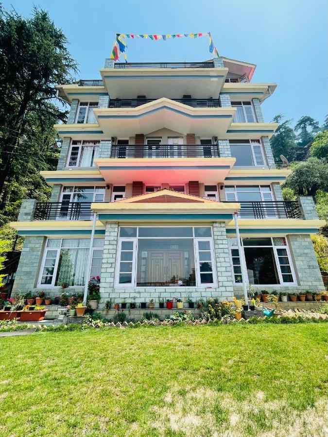 Delek Khangzang Bed And Breakfast Shimla Exterior photo