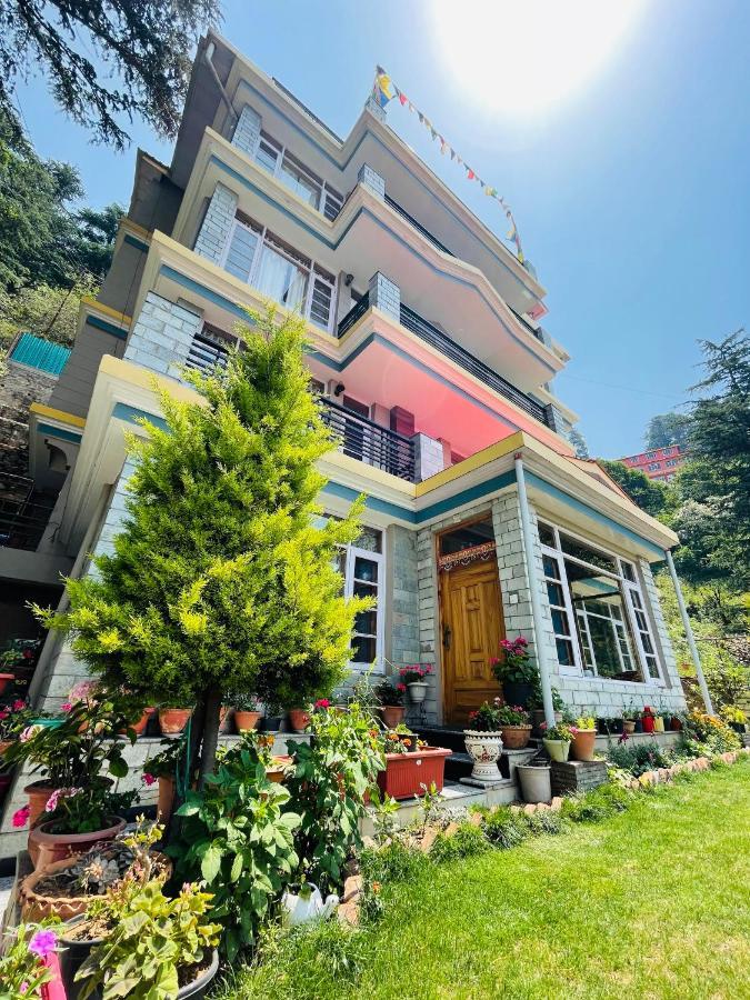 Delek Khangzang Bed And Breakfast Shimla Exterior photo